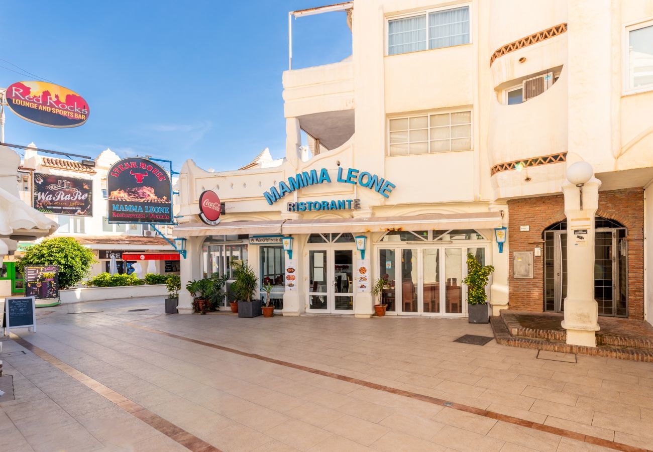 Lejlighed i Benalmádena - Puerto Deportivo | 2 bedroom apartment in Puerto Marina Benalmadena