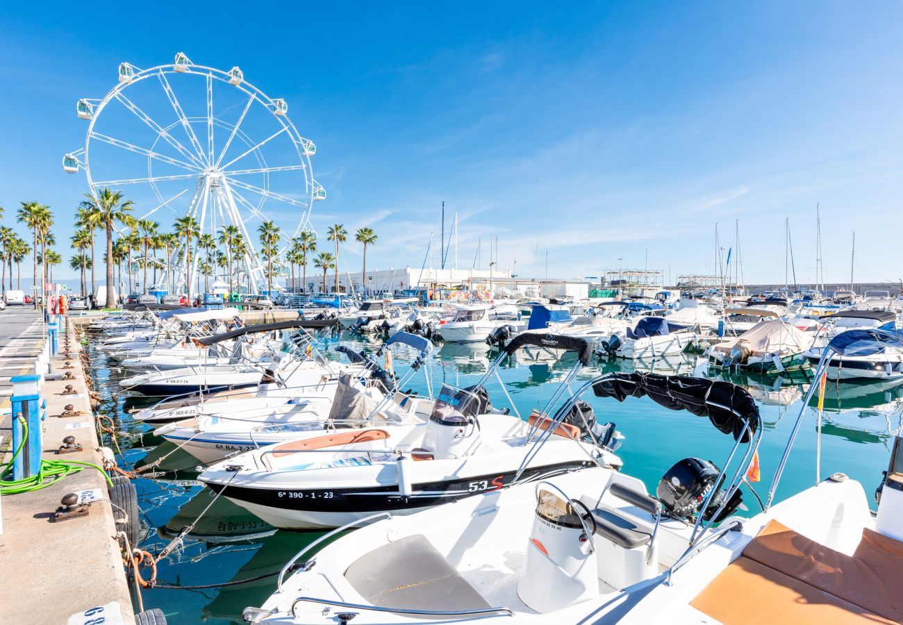 Lejlighed i Benalmádena - Puerto Deportivo | 2 bedroom apartment in Puerto Marina Benalmadena