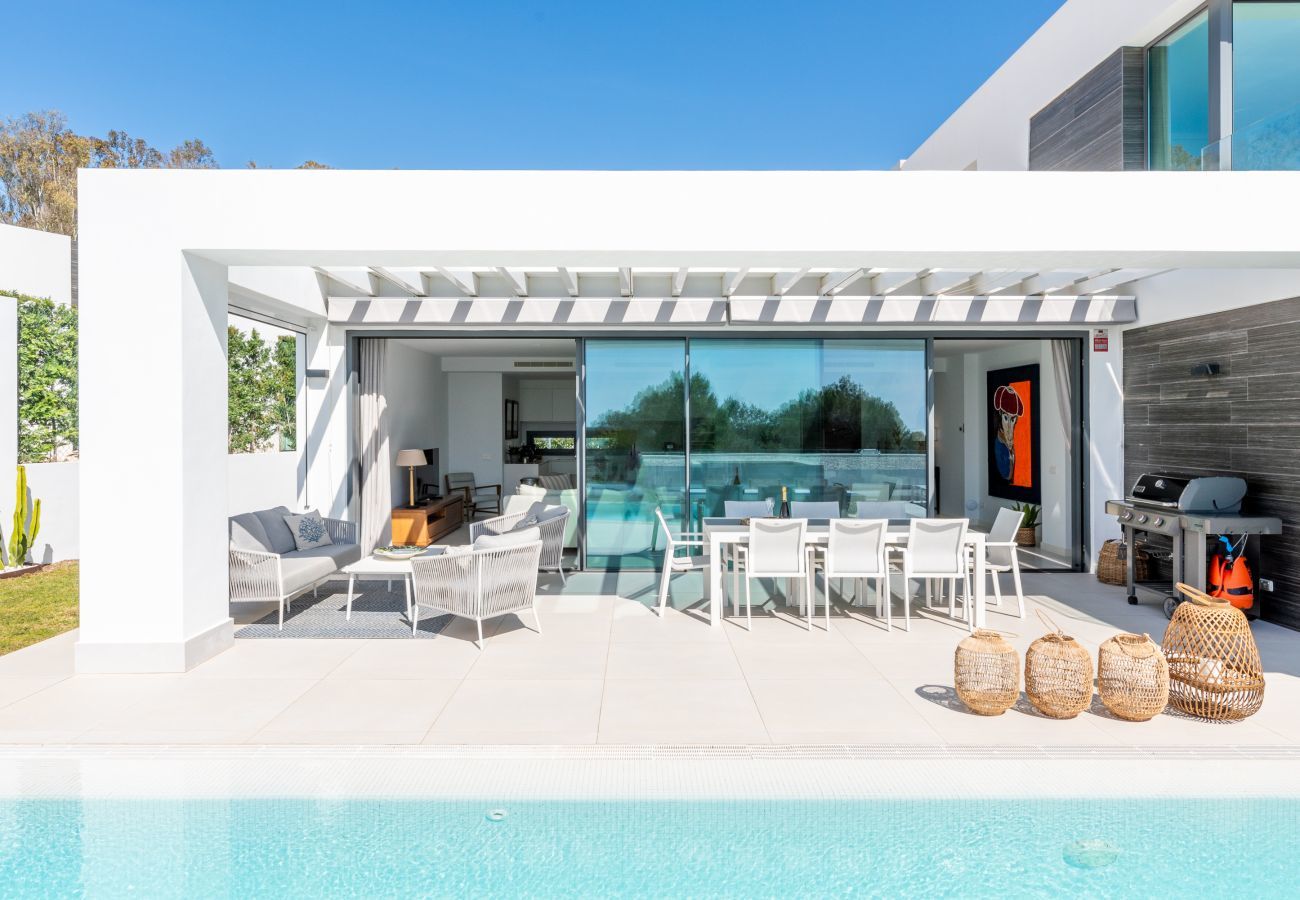 Villa i Mijas Costa - Captivating Calahonda