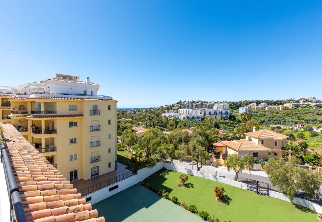 Lejlighed i La Cala de Mijas - Penthouse La Cala |  Offering dual terraces and spectacular ocean views