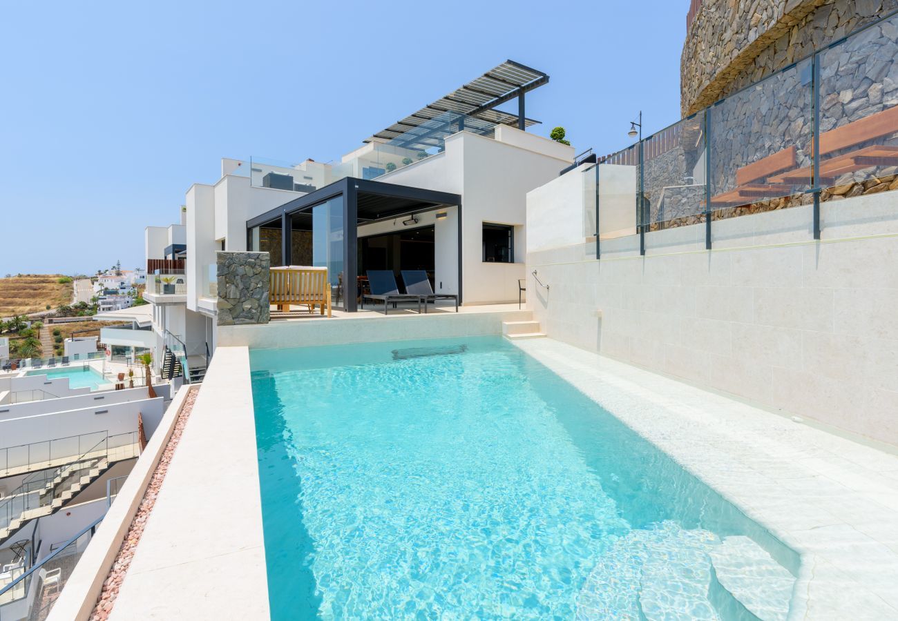 Villa i Torrox Costa - Luxury Penthouse Spa