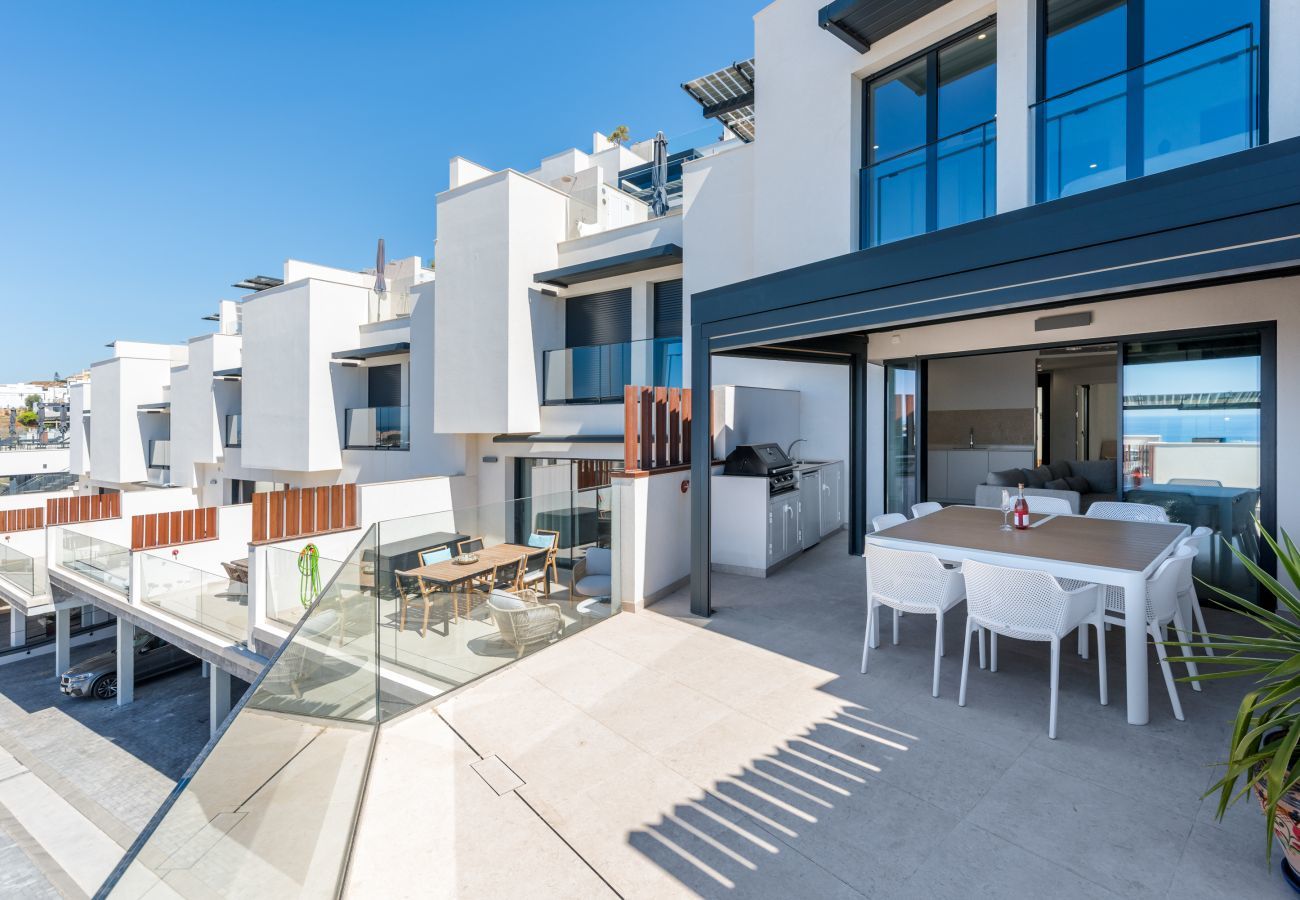 Lejlighed i Torrox Costa - Mirador 4 bedroom private pool and elevator