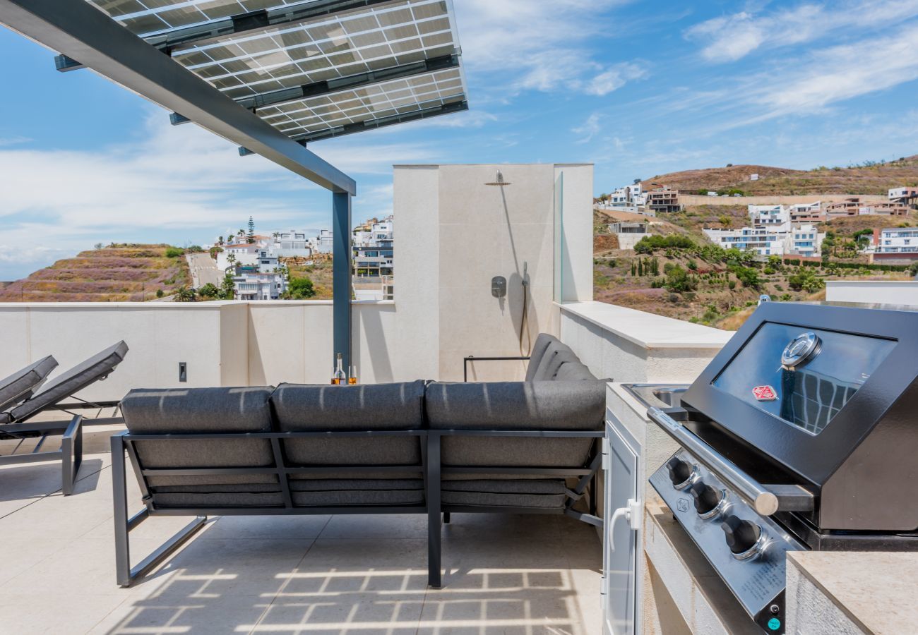 Lejlighed i Torrox Costa - Wellness Spa with Private pool and Jacuzzi