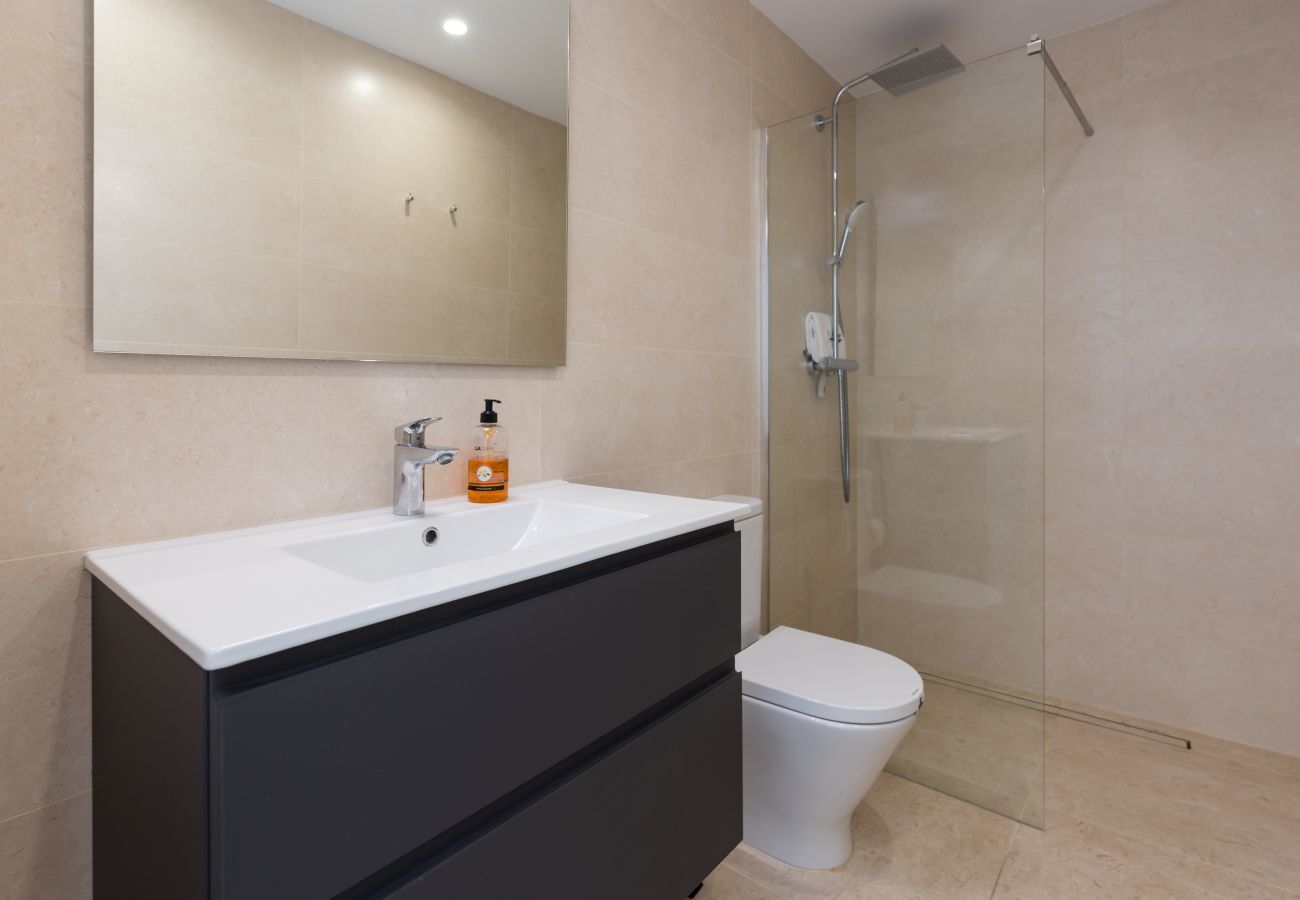 Lejlighed i Torrox Costa - Wellness Spa with Private pool and Jacuzzi