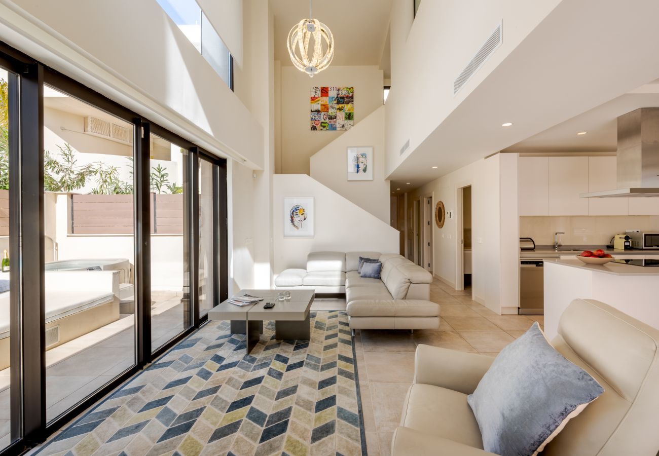 Lejlighed i La Cala de Mijas - Azalea Lemac | Moderne luksusbolig med 4 soveværelser, privat pool, fitnessrum og tagterrasse