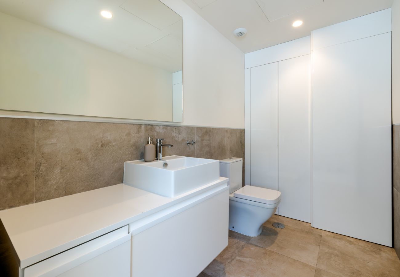 Lejlighed i La Cala de Mijas - Azalea Lemac | Moderne luksusbolig med 4 soveværelser, privat pool, fitnessrum og tagterrasse