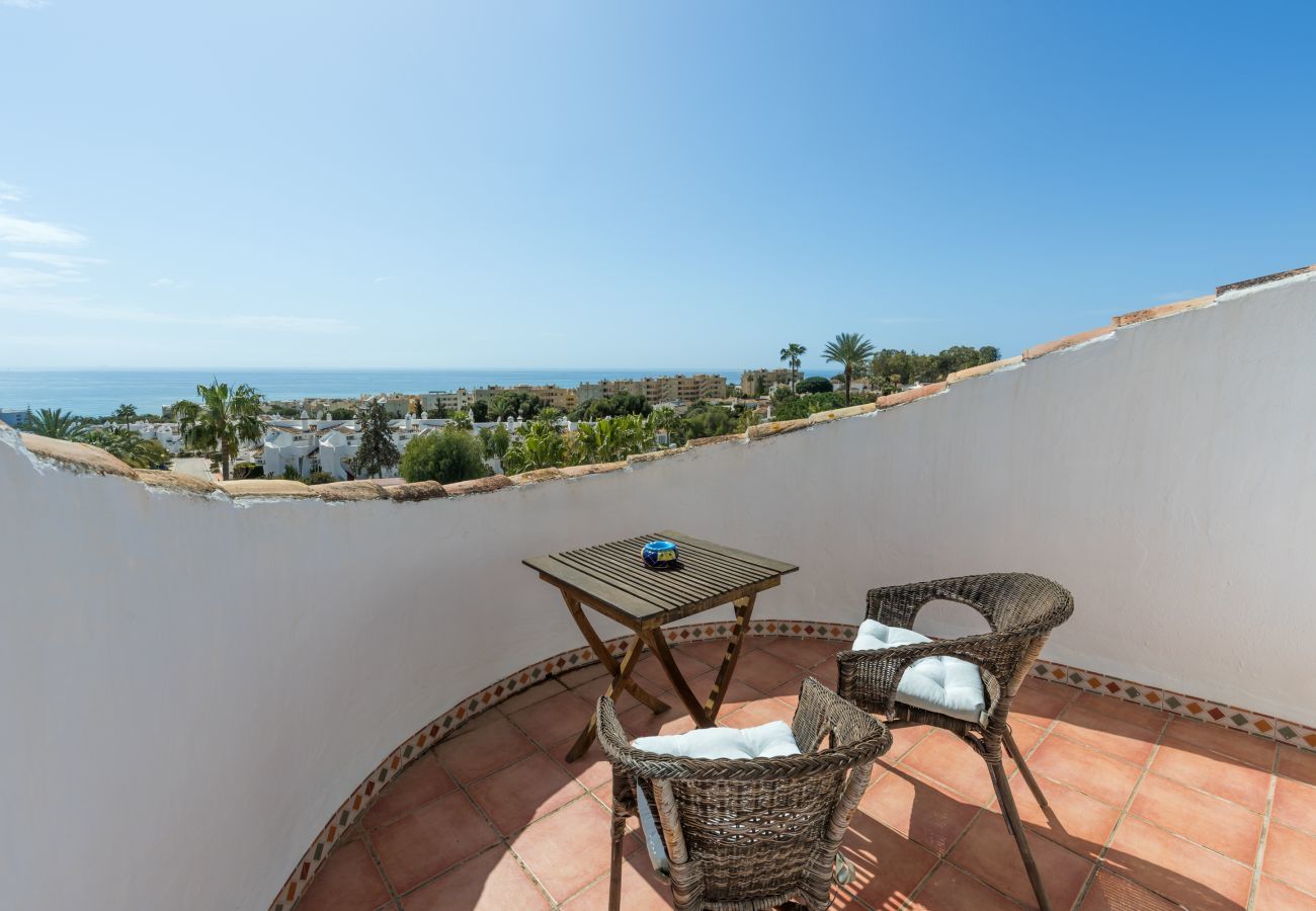 Lejlighed i Mijas Costa - Jardines de Calahonda IX | Fantastisk 3-værelses lejlighed med havudsigt, terrasse og pool