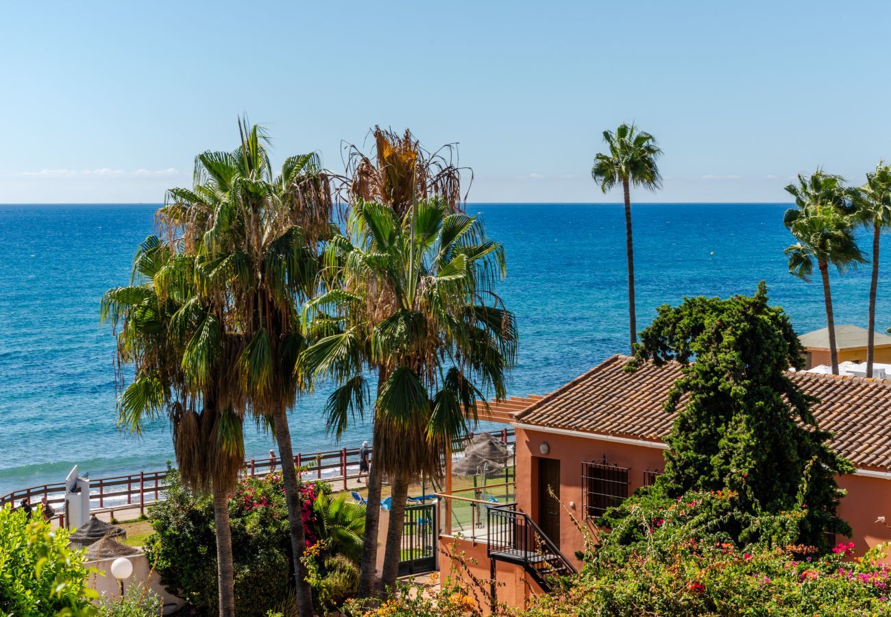 Lejlighed i Mijas Costa - Calahonda Beach III – Lejlighed ved stranden med havudsigt i Mijas CostaCalahonda Beach III