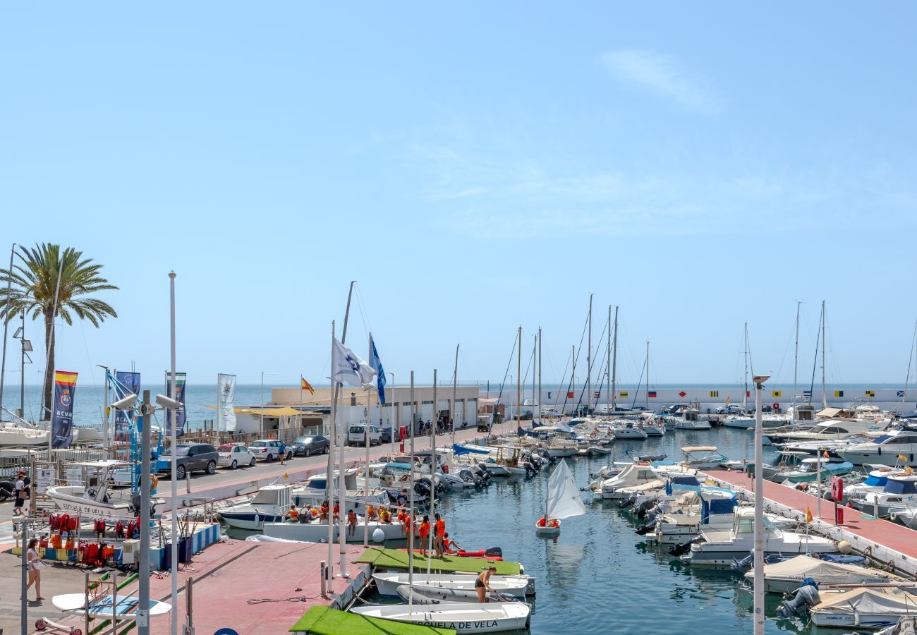 Lejlighed i Marbella - Duque de Ahumada – Strandnær lejlighed ved Marbella Marina med havudsigt