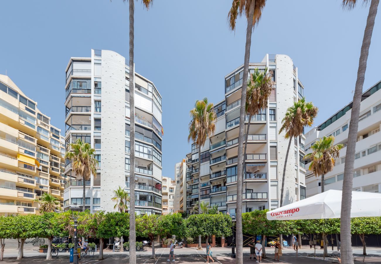 Lejlighed i Marbella - Duque de Ahumada – Strandnær lejlighed ved Marbella Marina med havudsigt