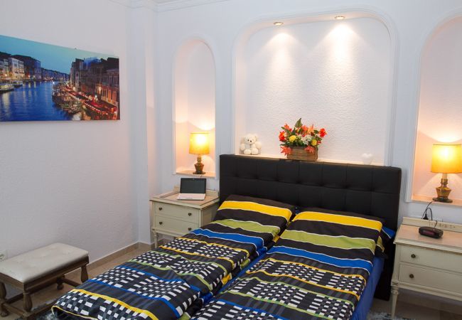 Apartamento en Torremolinos - Carihuela Apartamento en Torremolinos - Carihuela
