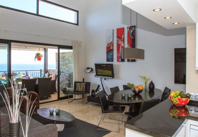 Apartamento en Torrox Costa - Penthouse Calaceite Azul Apartamento en Torrox Costa - Penthouse Calaceite Azul