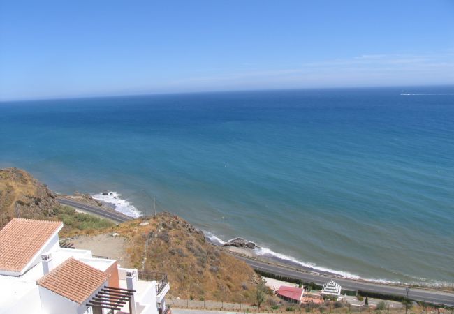 Apartamento en Torrox Costa - Penthouse Calaceite Azul Apartamento en Torrox Costa - Penthouse Calaceite Azul