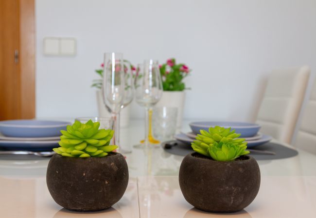 Apartamento en Torremolinos - Lydia Uno - Exclusive apartment for 8 near beach and restaurants Apartamento en Torremolinos - Lydia Uno - Exclusive apartment for 8 near beach and restaurants