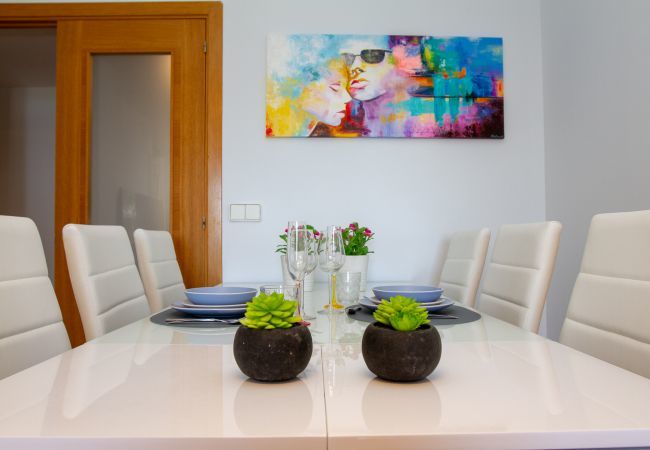Apartamento en Torremolinos - Lydia Uno - Exclusive apartment for 8 near beach and restaurants Apartamento en Torremolinos - Lydia Uno - Exclusive apartment for 8 near beach and restaurants