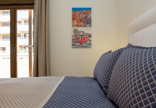 Apartamento en Torremolinos - Lydia Uno - Exclusive apartment for 8 near beach and restaurants Apartamento en Torremolinos - Lydia Uno - Exclusive apartment for 8 near beach and restaurants