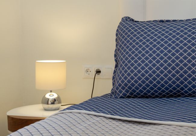 Apartamento en Torremolinos - Lydia Uno - Exclusive apartment for 8 near beach and restaurants Apartamento en Torremolinos - Lydia Uno - Exclusive apartment for 8 near beach and restaurants