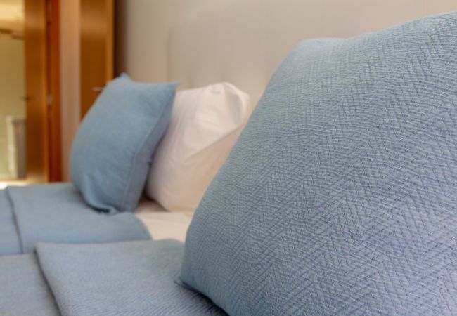 Apartamento en Torremolinos - Lydia Uno - Exclusive apartment for 8 near beach and restaurants Apartamento en Torremolinos - Lydia Uno - Exclusive apartment for 8 near beach and restaurants