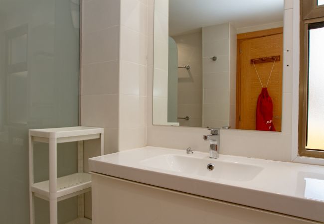 Apartamento en Torremolinos - Lydia Uno - Exclusive apartment for 8 near beach and restaurants Apartamento en Torremolinos - Lydia Uno - Exclusive apartment for 8 near beach and restaurants