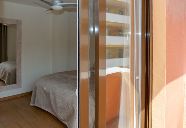 Apartamento en Torremolinos - Lydia Uno - Exclusive apartment for 8 near beach and restaurants Apartamento en Torremolinos - Lydia Uno - Exclusive apartment for 8 near beach and restaurants