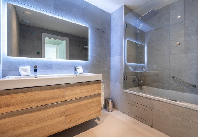 Apartamento en Mijas Costa - Santa Barbara Heights II CLC - Lujo, piscina de terraza, vista del mar Apartamento en Mijas Costa - Santa Barbara Heights II CLC - Lujo, piscina de terraza, vista del mar