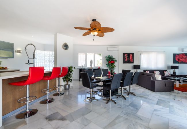 Villa en Mijas Pueblo - Casa Media Luna, Mijas Villa en Mijas Pueblo - Casa Media Luna, Mijas