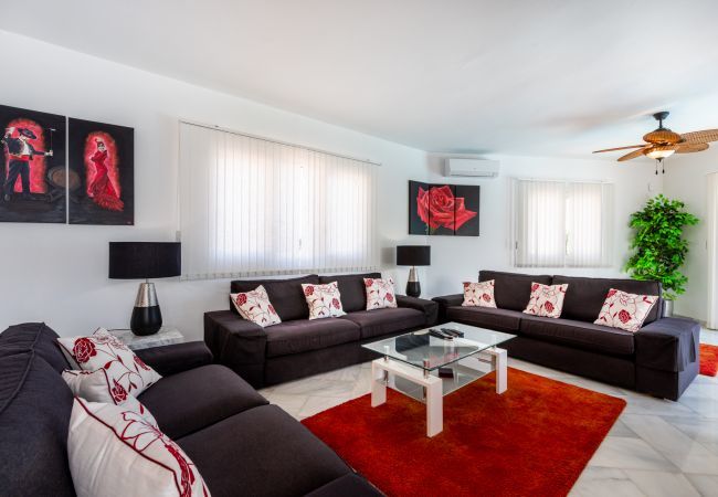 Villa en Mijas Pueblo - Casa Media Luna, Mijas Villa en Mijas Pueblo - Casa Media Luna, Mijas
