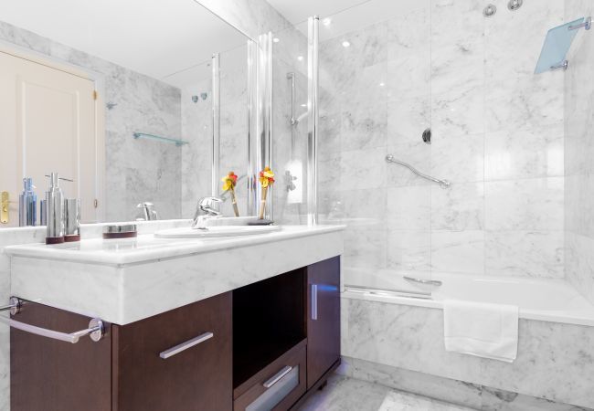 Apartamento en Marbella - Bahia de Marbella | Apartamento de 3 habitaciones con vistas al mar Apartamento en Marbella - Bahia de Marbella | Apartamento de 3 habitaciones con vistas al mar
