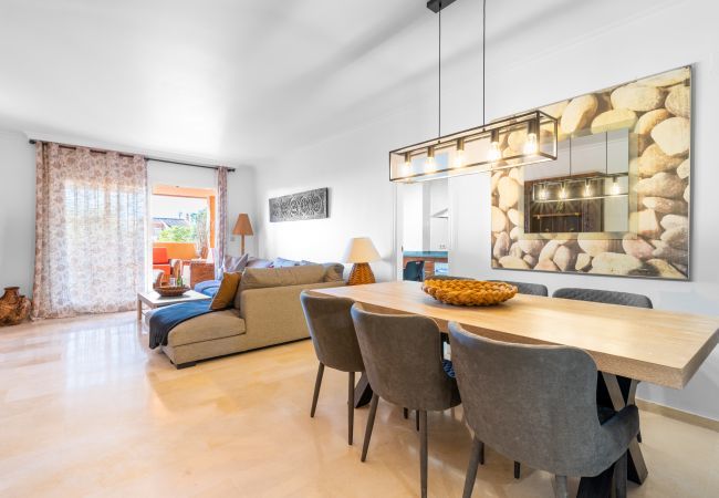 Apartamento en Marbella - Los Lagos Golf II | Encantador apartamento de 3 habitaciones en Marbella Apartamento en Marbella - Los Lagos Golf II | Encantador apartamento de 3 habitaciones en Marbella