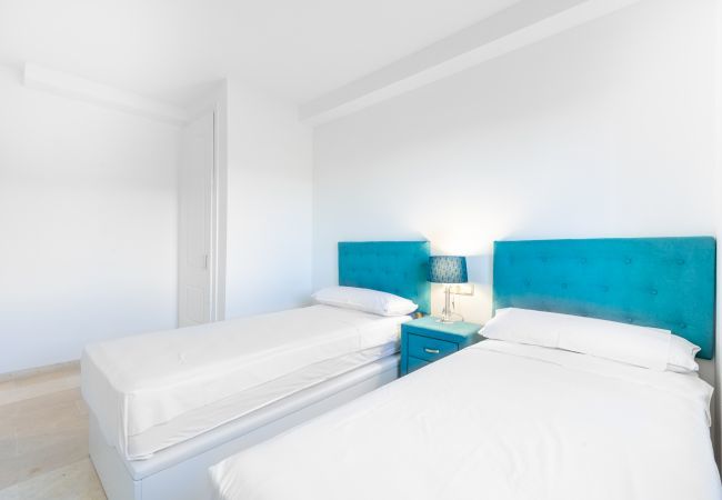 Apartamento en Marbella - Los Lagos Golf II | Encantador apartamento de 3 habitaciones en Marbella Apartamento en Marbella - Los Lagos Golf II | Encantador apartamento de 3 habitaciones en Marbella