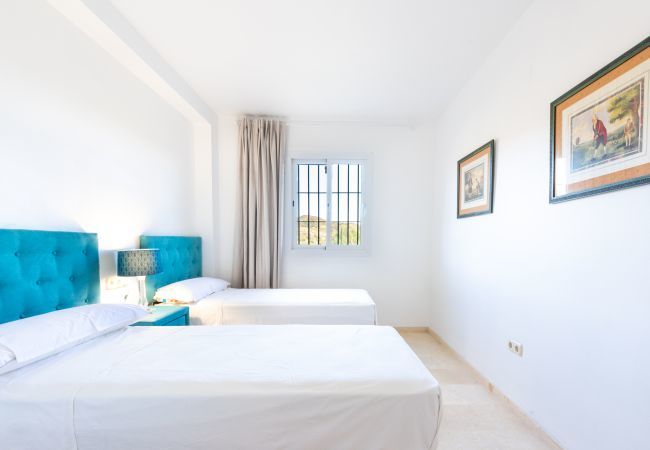 Apartamento en Marbella - Los Lagos Golf II | Encantador apartamento de 3 habitaciones en Marbella Apartamento en Marbella - Los Lagos Golf II | Encantador apartamento de 3 habitaciones en Marbella