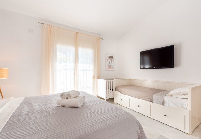 Villa en Mijas Costa - Villa Cabopino | Golfside Villa with Spectacular Ocean Views Villa en Mijas Costa - Villa Cabopino | Golfside Villa with Spectacular Ocean Views