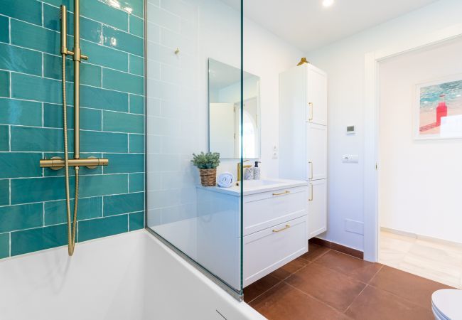 Villa en Mijas Costa - Villa Cabopino | Golfside Villa with Spectacular Ocean Views Villa en Mijas Costa - Villa Cabopino | Golfside Villa with Spectacular Ocean Views