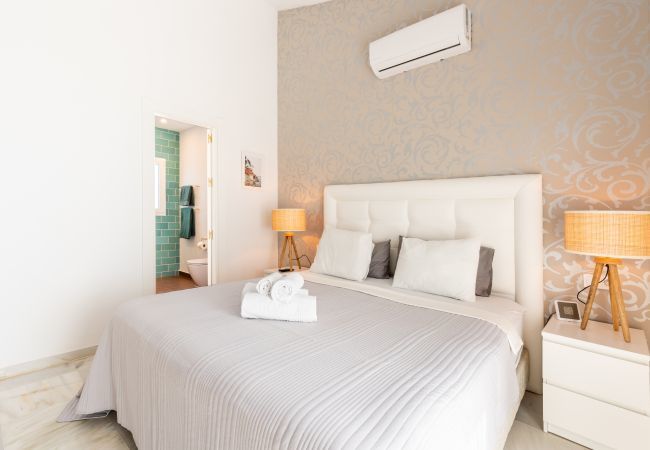 Villa en Mijas Costa - Villa Cabopino | Golfside Villa with Spectacular Ocean Views Villa en Mijas Costa - Villa Cabopino | Golfside Villa with Spectacular Ocean Views