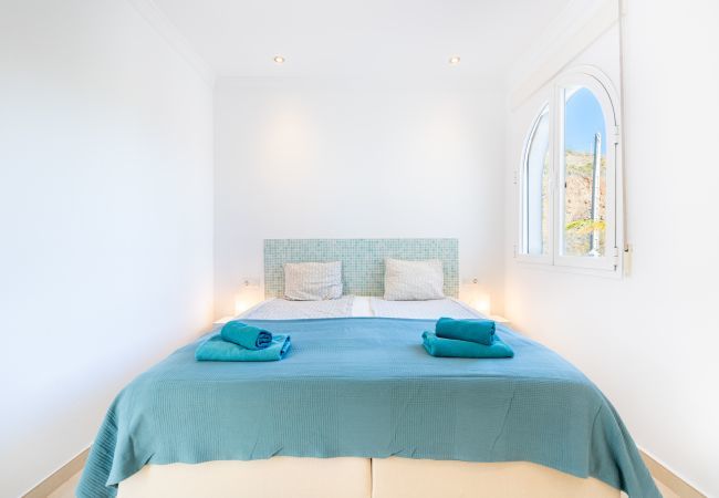 Villa en Algarrobo - Casa Niva | Amplia Casa de Campo con Piscina Privada y Vistas al Mar Villa en Algarrobo - Casa Niva | Amplia Casa de Campo con Piscina Privada y Vistas al Mar