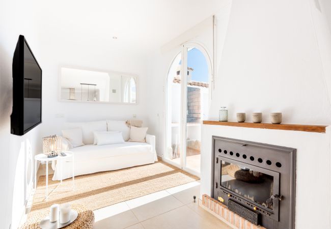 Villa en Algarrobo - Casa Niva | Amplia Casa de Campo con Piscina Privada y Vistas al Mar Villa en Algarrobo - Casa Niva | Amplia Casa de Campo con Piscina Privada y Vistas al Mar