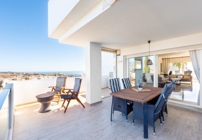 Apartamento en Mijas Costa - Miraflores Golf Garden | Comodidad junto al golf y vistas al mar en la soleada Mijas Costa