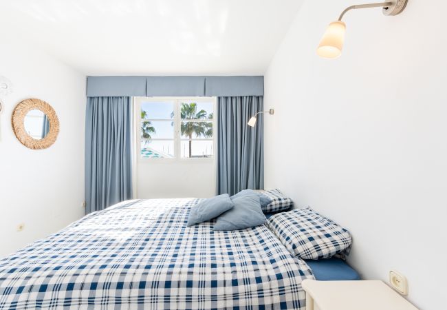 Apartamento en Benalmádena - Puerto Deportivo | Vistas Escenicas del Puerto y Confort Costero en Puerto Marina Benalmadena Apartamento en Benalmádena - Puerto Deportivo | Vistas Escenicas del Puerto y Confort Costero en Puerto Marina Benalmadena