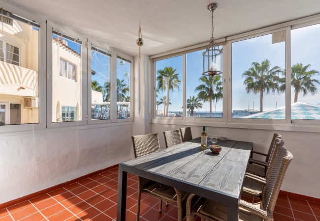 Apartamento en Benalmádena - Puerto Deportivo | Vistas Escenicas del Puerto y Confort Costero en Puerto Marina Benalmadena Apartamento en Benalmádena - Puerto Deportivo | Vistas Escenicas del Puerto y Confort Costero en Puerto Marina Benalmadena
