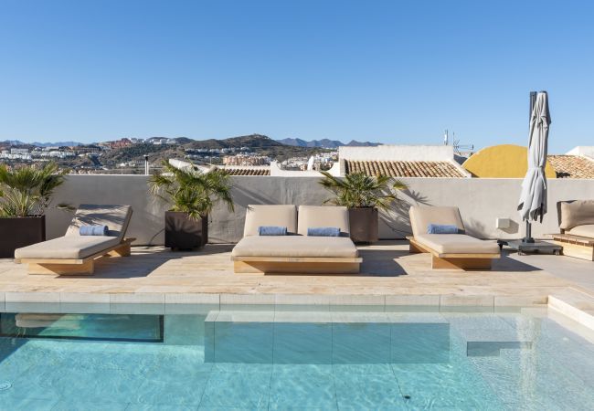 Villa en Mijas Costa - Villa Frelouka | Luxury villa for golf lovers with an amazing view. Villa en Mijas Costa - Villa Frelouka | Luxury villa for golf lovers with an amazing view.