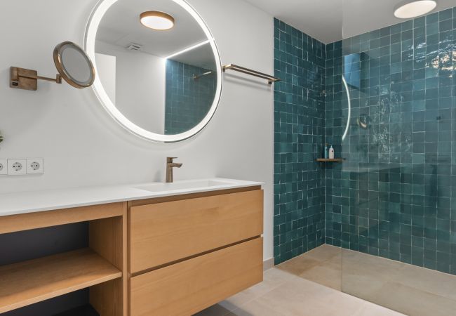 Villa en Mijas Costa - Villa Frelouka | Luxury villa for golf lovers with an amazing view. Villa en Mijas Costa - Villa Frelouka | Luxury villa for golf lovers with an amazing view.