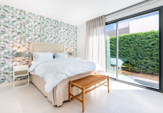 Villa en Mijas Costa - Captivating Calahonda Villa en Mijas Costa - Captivating Calahonda