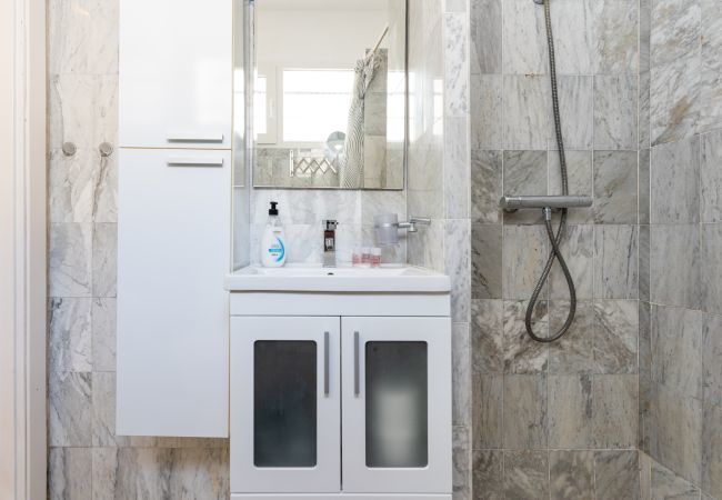 Apartamento en Benalmádena - Casa Torremuelle II – Casa Adosada con Piscina Privada y Barbacoa cerca de Playa Bonita Apartamento en Benalmádena - Casa Torremuelle II – Casa Adosada con Piscina Privada y Barbacoa cerca de Playa Bonita