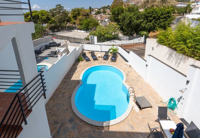 Apartamento en Benalmádena - Casa Torremuelle II – Casa Adosada con Piscina Privada y Barbacoa cerca de Playa Bonita Apartamento en Benalmádena - Casa Torremuelle II – Casa Adosada con Piscina Privada y Barbacoa cerca de Playa Bonita