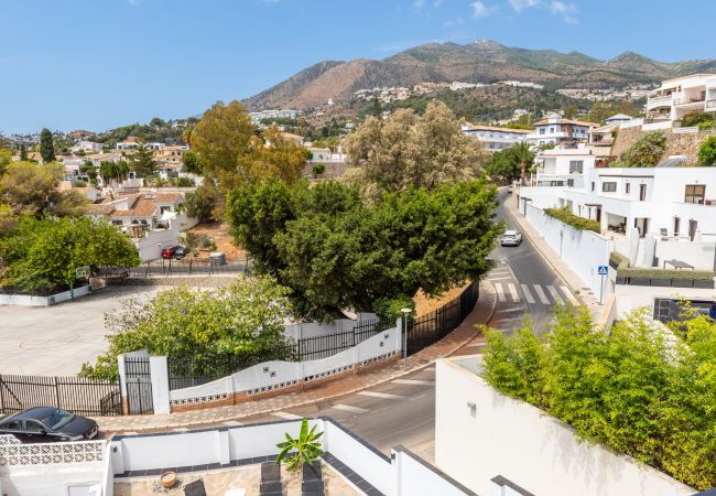 Apartamento en Benalmádena - Casa Torremuelle II – Casa Adosada con Piscina Privada y Barbacoa cerca de Playa Bonita Apartamento en Benalmádena - Casa Torremuelle II – Casa Adosada con Piscina Privada y Barbacoa cerca de Playa Bonita