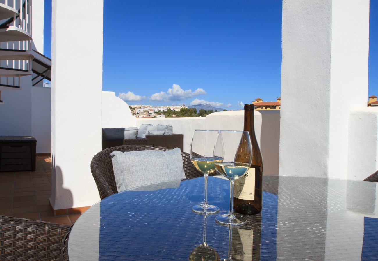 Apartamento en Estepona - Top del Golf Hills Marbella