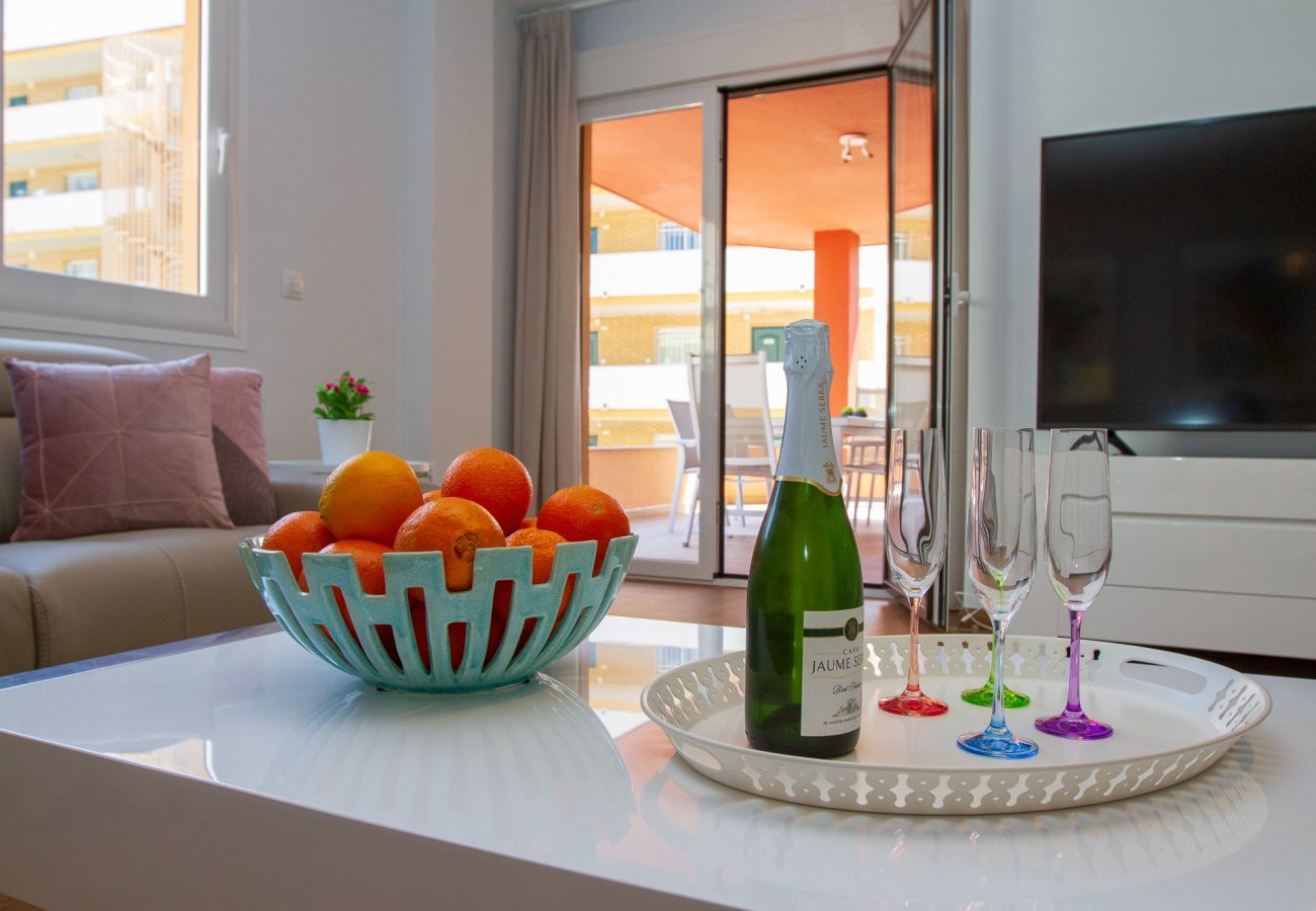 Apartamento en Torremolinos - Lydia Uno - Exclusive apartment for 8 near beach and restaurants