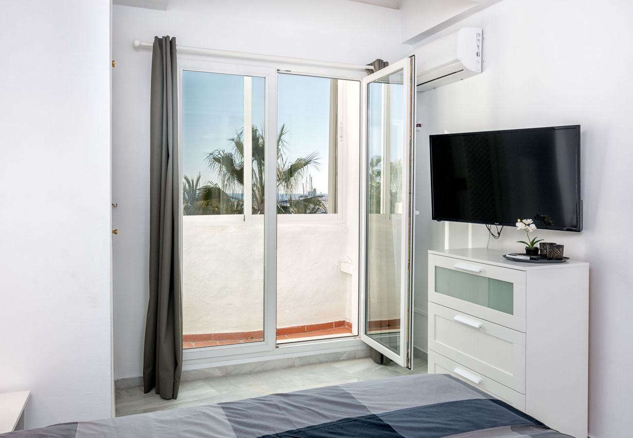 Apartamento en Benalmádena - Puerto Marina - Piso vacacional en Benálmadena