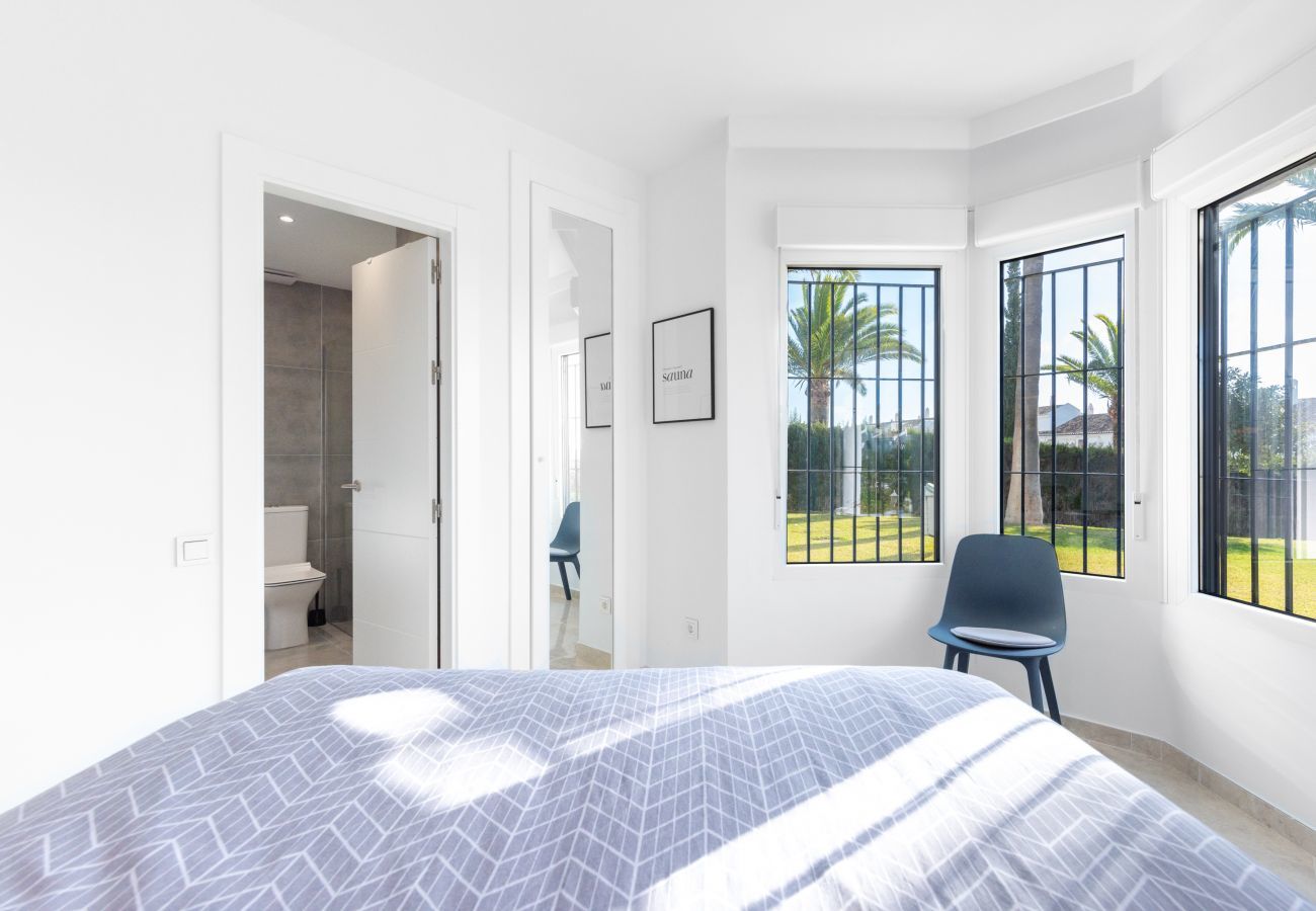 Apartamento en Mijas Costa - Antares I Jardin de Calahonda | Hermosa vista al jardín