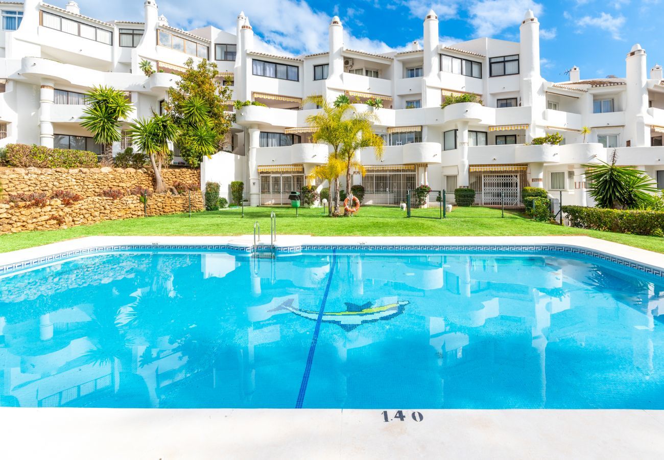 Apartamento en Mijas Costa - Jardines de Calahonda I | Apartamento con vistas al jardín